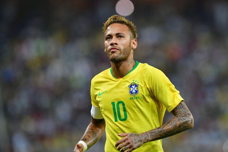 FIFA最佳评选专家组成员名单：贝尔、马尔蒂尼、佩佩等（FIFA最佳评选专家团名单出炉：贝尔、马尔蒂尼、佩佩等在列）