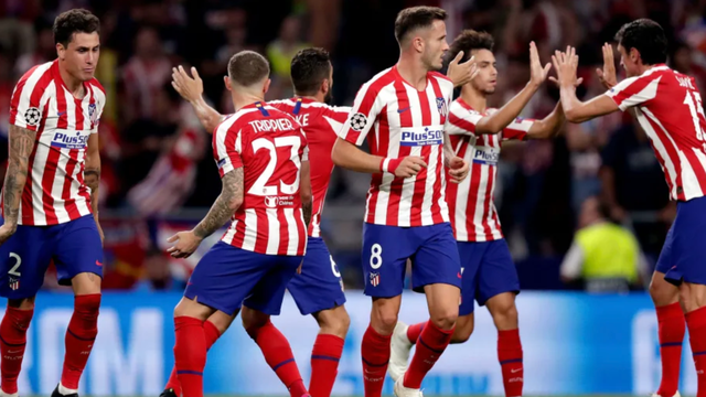 达尼洛同时斩获两座欧冠&解放者杯冠军，为历史首人（达尼洛创纪录：史上首人同时加冕欧冠与解放者杯）