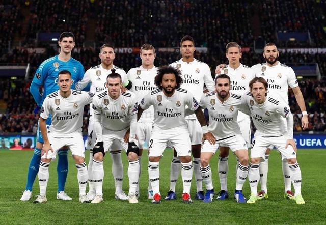 天皇杯战报：佐佐木大树争议点射，神户胜利船2-0广岛三箭（天皇杯焦点战：佐佐木大树争议点球破门，神户胜利船2-0力克广岛三箭）