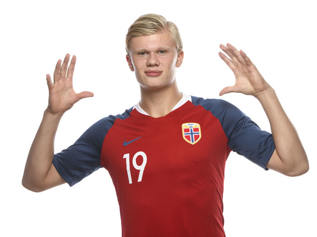 深入一线学习，英超与中国足协启动第三期青训教练培训