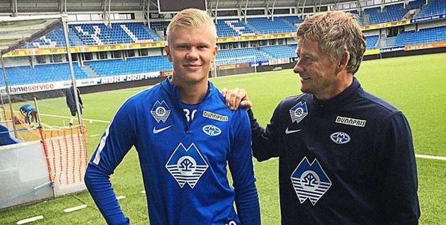 不可触碰的美，若昂-内维斯女友马达莱娜晒暗黑风妆造