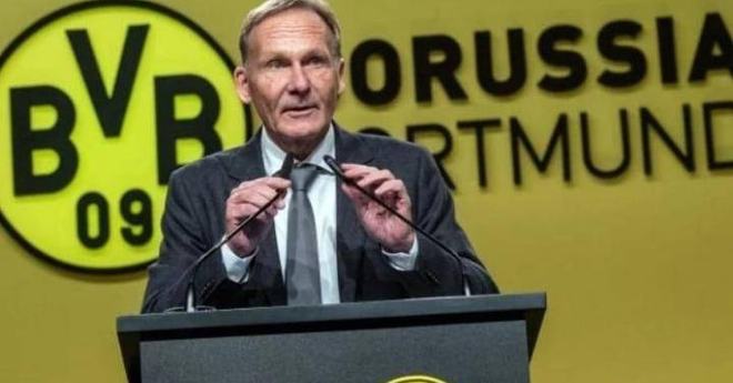 越看越离谱的VAR