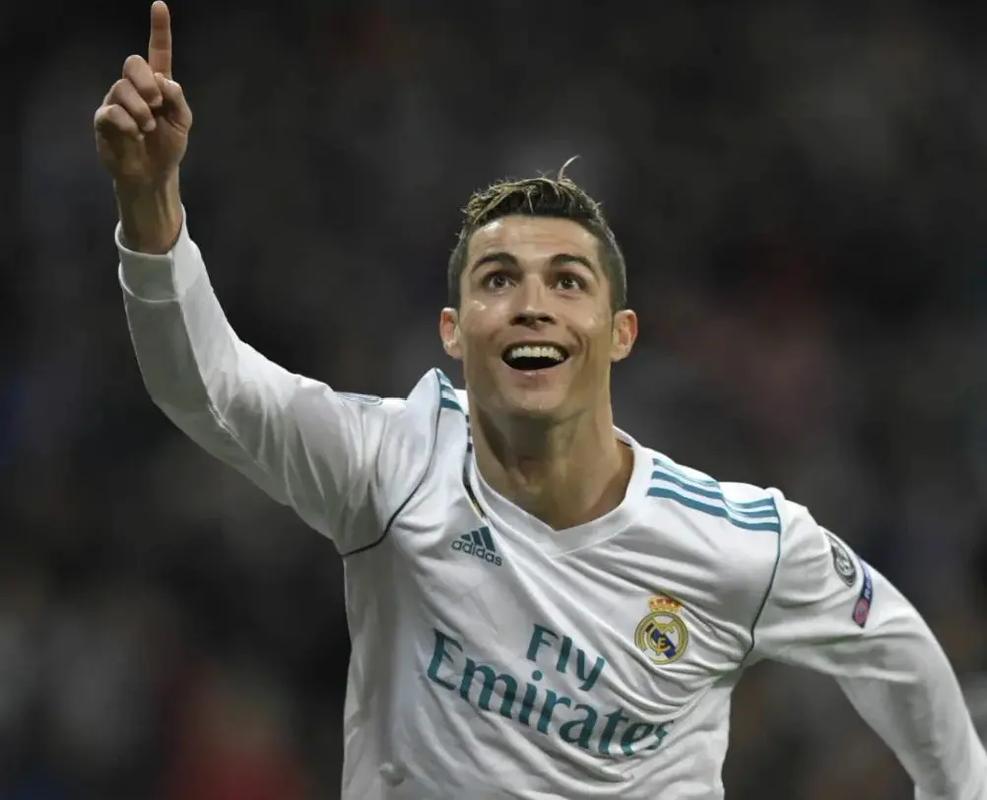 土媒：签下埃德森需花费5000万欧，加拉塔萨雷已转向其他目标