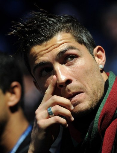 官方：德甲、德乙球场内的记分牌和屏幕将显示实际补时时间